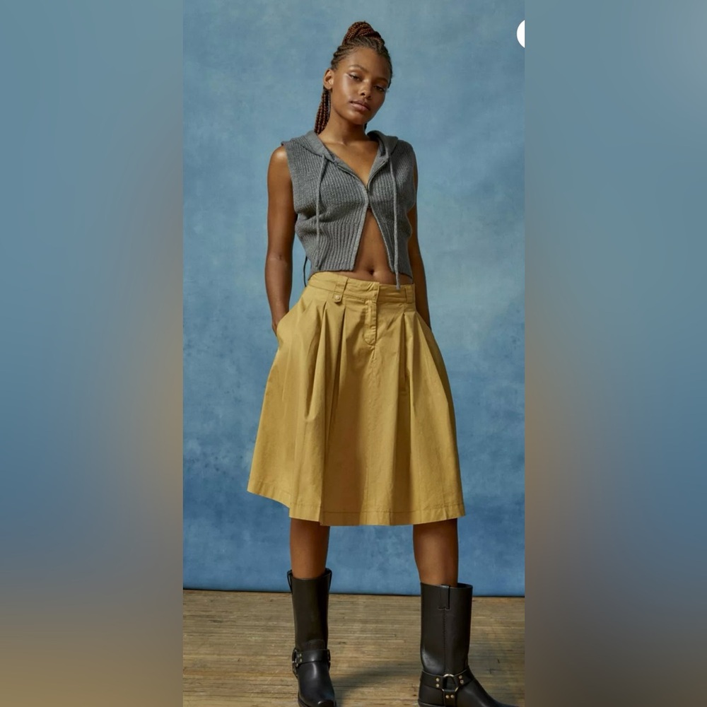 BDG Fern Pleated Midi Skirt Mustard Yellow XS NWT